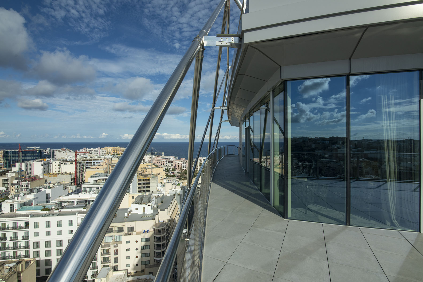 Curtain walling detail